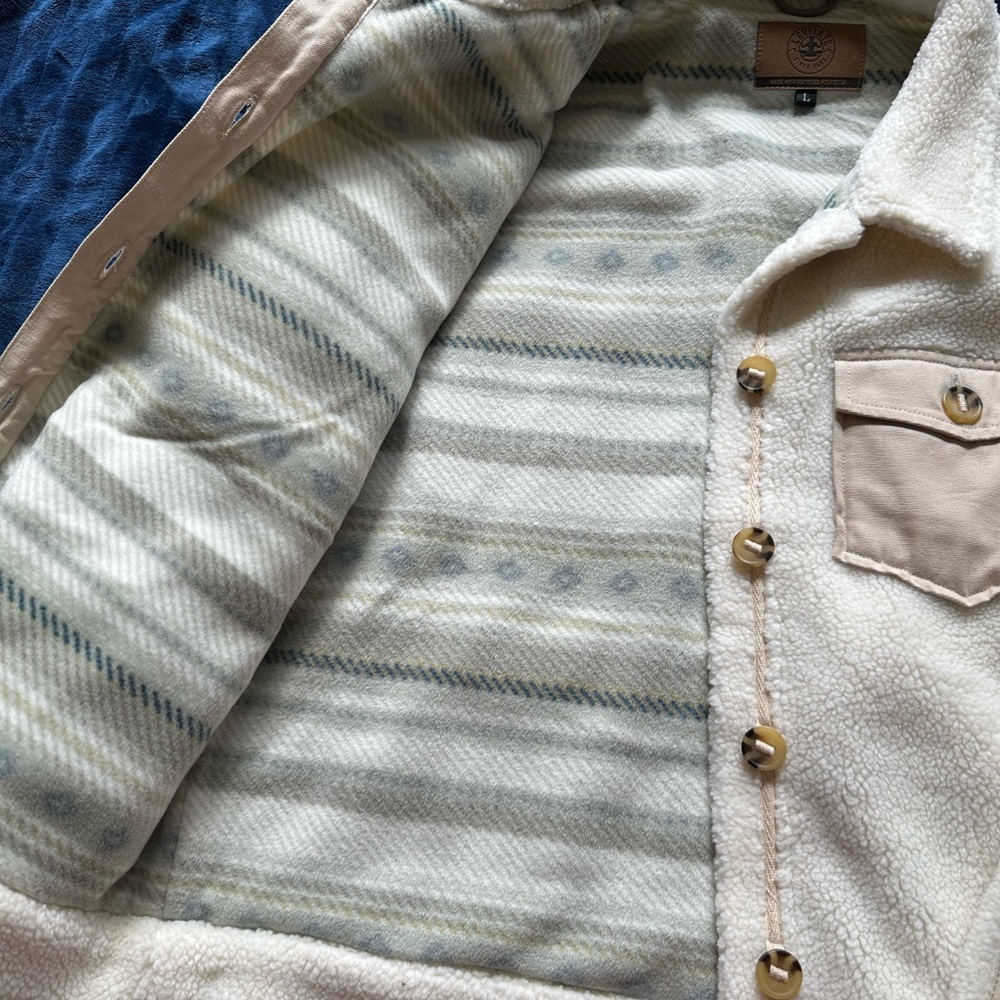 Levitate Woodstock Trucker Jacket - Picture 2 of 7